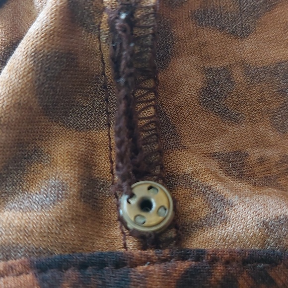 "Anne Klein" leopard dress, size L. Can fit size XL - Picture 11 of 11